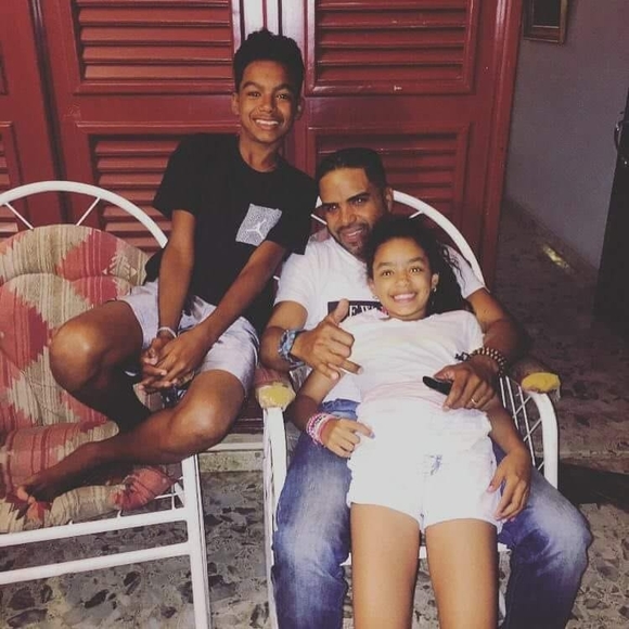 Meet your Posher, Luisito imbert - Picture 1 of 1